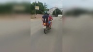 LiveLeak - Motorbike trick goes wheelie wrong