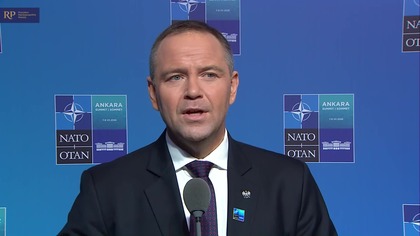 NAWROCKI NIE ODPUŚCI ZEŁEŃSKIEMU! POWIEDZIAŁ TO WPROST PRZED SZCZYTEM NATO!