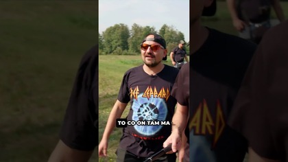 Po więcej ciężkich żartów zapraszamy na kanał nowy odcinek Penetratorsów (i od razu przepraszamy). 