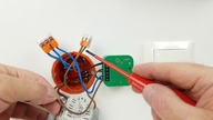 Podłączenie sterownika w instalacji elektrycznej w układzie schodowym - WiFi ROW-01 SUPLA ZAMEL