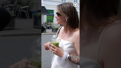 CZEKA NA ZARĘCZYNY JUŻ 10 LAT CHŁOPAKU, JEŚLI TO WIDZISZ - TO JEST MOMENT!