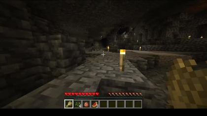 Quickly recover your items before a zombie steals them #game #minecraft #Short #Shorts #Cave #Dead