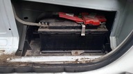 Opel Movano gdzie jest akumulator? where is the battery? Wo ist die Batterie?