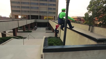 Parkour w wykonaniu braci Mario