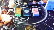 Co Cię czeka w ciągu 3 lat? Tarot Bezczasowy  na żywo! Wybierz Talie