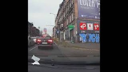 Nie wjeżdżamy na skrzyżowanie, jeśli nie mamy możliwości z niego zjechać.
