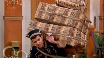 37. Nie ma to jak hotel S2-E11