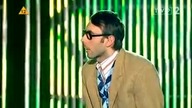 Neo-N&oacute;wka - Ksiądz i kościelny