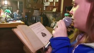 Wielka Orkiestra Świątecznej Pomocy Lądek-Zdrój.  Biblia trafiła na licytację dla WOŚP