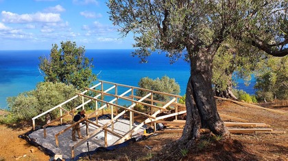 Budujemy PLATFORMĘ pod panele PV u SARY i LUKI, na ich SYCYLIJSKIEJ działce 