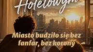 Poranek w Pokoju Hotelowym 