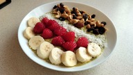 Mango bowl z chia.  Śniadaniowy hit bez cukru!