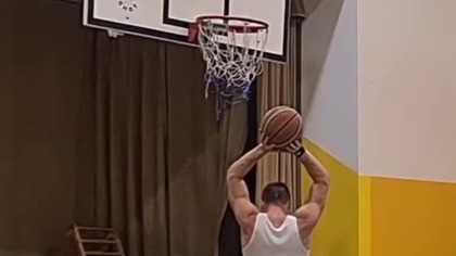 gośc zaglądnął do KOSZA #shorts