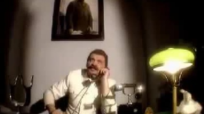 Rosyjska reklama Snickersa