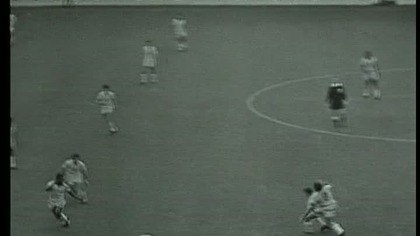 Drybling Pele vs Bułgaria MŚ 1966