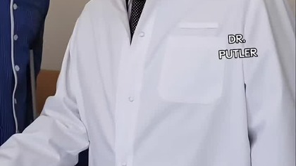 Podejmuje temat, a nawet dwa, bo to chyba od tego się zaczęło, czy  (1)