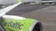 17. 05. 22, Airbus A 220- 300, YL- AAU, Tallinn - Riga, Air Baltic