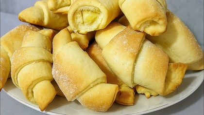 Rogaliki z jabłkami  Miękkie, pachnące i bardzo proste! #heniafoks #rogaliki