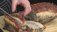 Boczek faszerowany wygląda jak z malowany / Oddaszfartucha