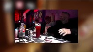 Boxdel i ekipa wyproszeni z lokalu