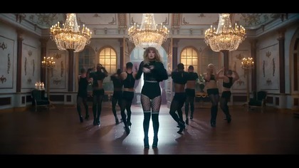 Taylor Swift - Look What You Made Me Do (Official Video)