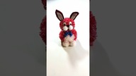 Kr&oacute;liczek wielkanocny z pompon&oacute;w  Jak zrobić?  DIY #shorts #wielkanoc #krolik