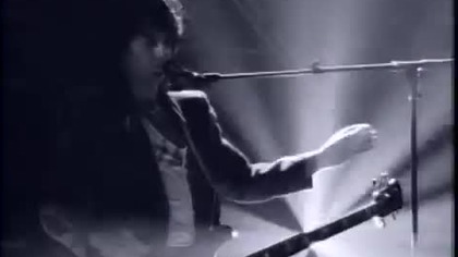 Bon Jovi - Livin' On A Prayer