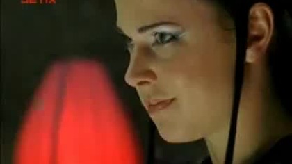 S15E08 Po Obu Stronach
