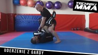 Techniki MMA - Uderzenia z gardy- Wojciech Klimkiewicz