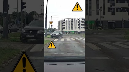 Zamyślony kierowca wjeżdża pod prąd i PDP #shorts #rikordwidjo