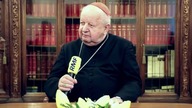 Kard.  Dziwisz o nagrodach dla polityków Radziłbym zastanowić się głęboko czy to jest moralne