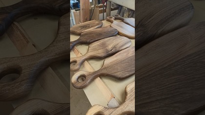 Orzech, jedno z najpiękniejszych gatunków drewna  #deski #walnut #woodworking #snekkerrobert
