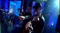 GOLEC UORKIESTRA - Życie jest muzyką (Live)