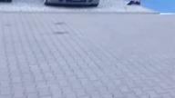 Przejazd Mercedesa GLE 63 oraz odjazd Dodge Challangera #BydgoskieKlasykiNocą