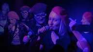 KR&Oacute;LOWE BITU live