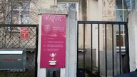 Protest przeciwko otwartej przestrzeni psychiatrii lbgt lewacki