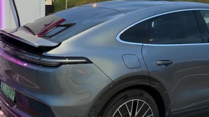 Moje pierwsze kilometry z elektrycznym Porsche Cayenne  #porsche #porschecayenne #elektromobilność