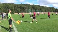 Wślizg z tyłu na B klasie? Słowne upomnienie da się.