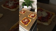 Pizzerki na francuskim #gotowanie #pizza #przepis #przepisykulinarne #kuchniawłoska #jedzenie