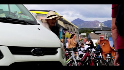 ŚWIAT ZMIENIŁ SIĘ W CLIFDEN - TU GOBER