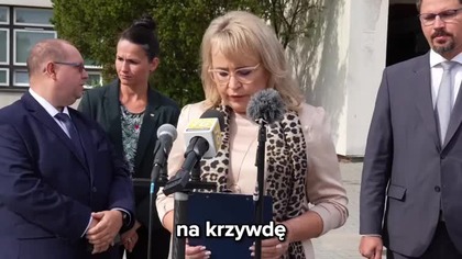 NAUCZYCIELKA OSTRO TO BEZPRAWIE MUSI ZOSTAĆ ROZLICZONE