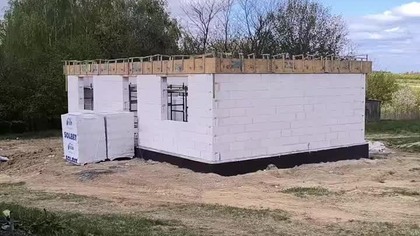 Adaś 2 Sandomierz  ostatnie tygodnie pracy  #budowa #dom #waghouse #iletokosztuje #dom25tys