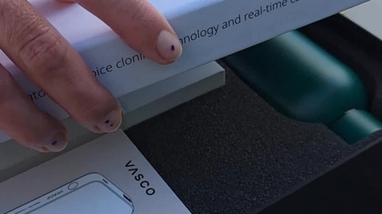 Dostaliśmy w paczce najnowszy model translatora Vasco Q1, będziemy testować na nowej wyprawie 