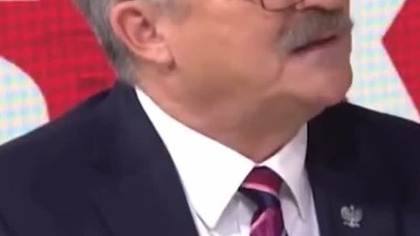Szanowni Państwo, YouTube nieustannie cenzuruje nasze treści i obcina nam nawet 90% zasięgów, co pozbawia nas możliwości utrzymania naszej działalności. Wobec tego bardzo prosimy o Państwa wsparcie. Jeśli chcą Państwo wspomóc naszą misję walki z systemem, można to zrobić pod poniższymi linkami, LUB UDOSTĘPNIAJĄC po prostu ten materiał!
 https://wolnosc.tv/wsparcie/
 Patronite: https://patronite.pl/wolnosctv
 Wirtualna kawa: https://buycoffee.to/wolnosctv

  Kliknij DZWONEK  i SUBSKRYBUJ kanał, aby być na bieżąco!
https://youtube.com/channel/UCbrkcWVRq0BP75PccSYv-qA?sub_confirmation1
 Więcej na portalu https://wolnosc.tv
 Znajdź nas również na FB:  https://www.facebook.com/WolnosciNiepodlegloscTV
 Oraz Twitterze: https://twitter.com/WolnoscTV
 Wirtualna kawa: https://buycoffee.to/wolnosctv

#konfederacja #jakubiak  #mentzen