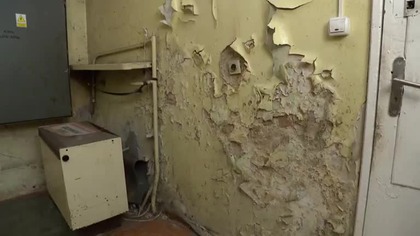 Od lat obiecują pomoc.  Zbudowali blok, ale seniorom nie pomogli mp4 686x432