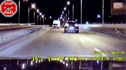 Gwałtowne hamowanie zakończone kolizją z nieoznakowanym BMW.  STOP PIRAT