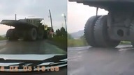 Eksplozja opony w największej ciężarówce na świecie