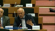 [LEKTOR PL] Janusz Korwin-Mikke o sytuacji w Kosowie - Komisja Spraw Zagranicznych 09.01.2017