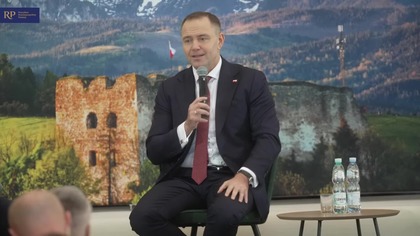 OKLASKI NA STOJĄCO! NAWROCKI MÓWI WPROST W SPRAWIE UKRAINY!