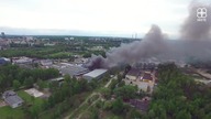 Kłęby dymu nad Katowicami.  W ogniu hurtownia zabawek